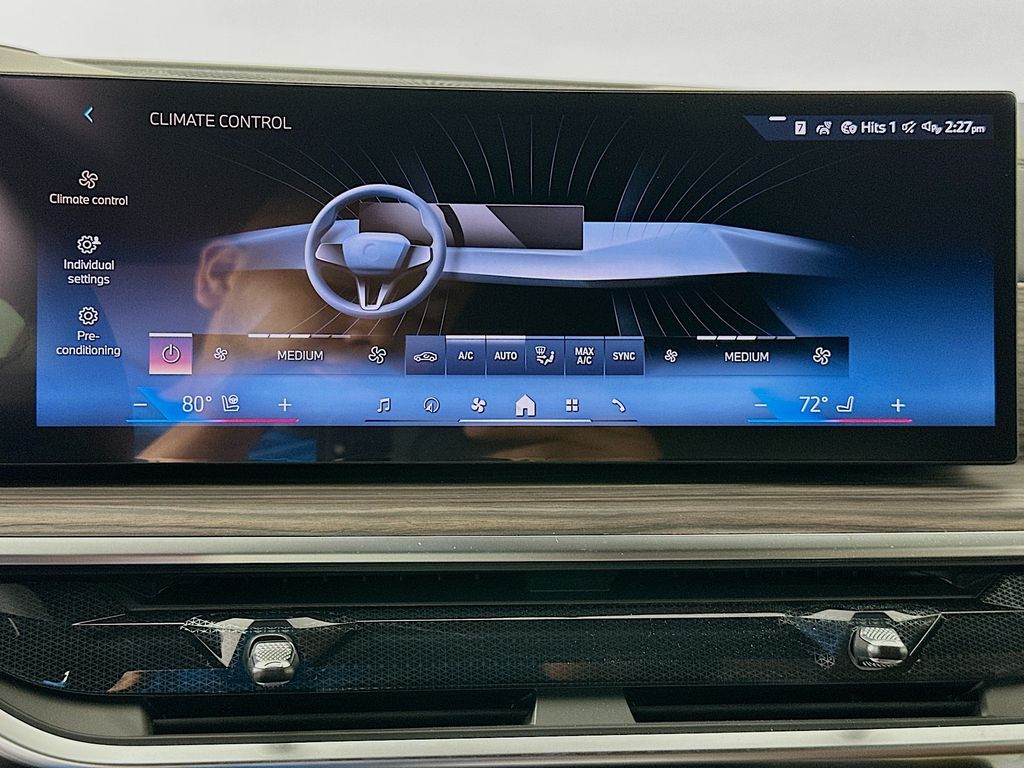 Thumbnail: 2026 BMW X5 - 14