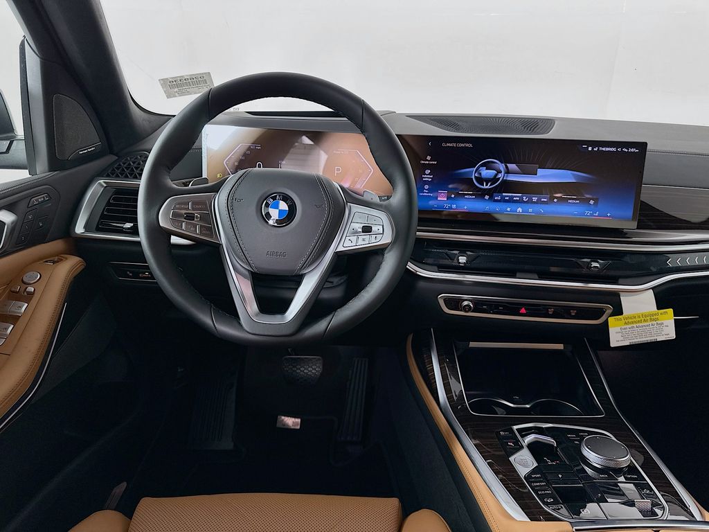 Thumbnail: 2026 BMW X7 - 19