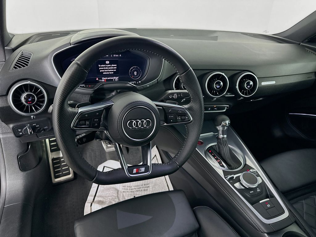 2019 Audi TTS  23