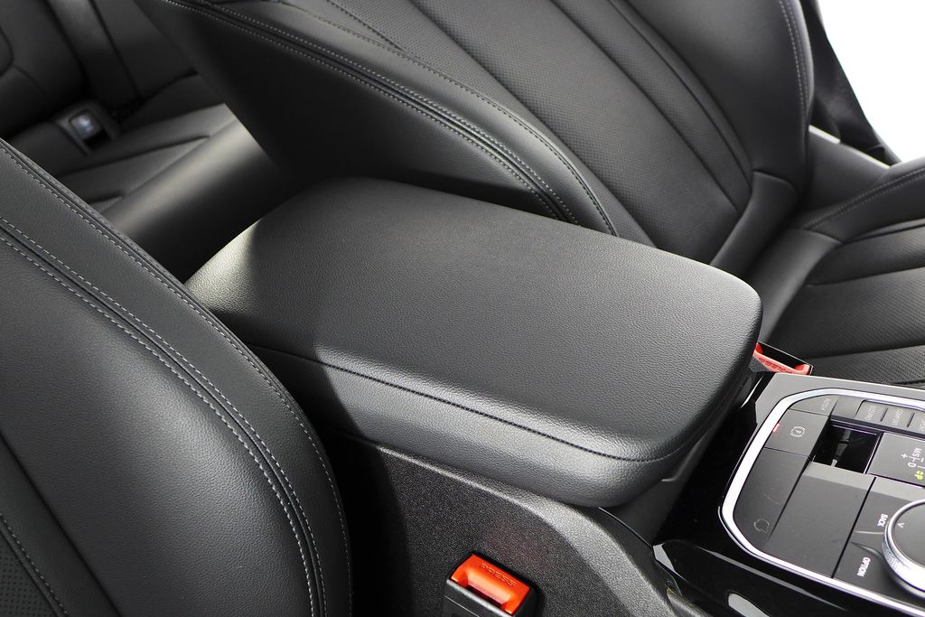 Thumbnail: 2022 BMW X3 - 16