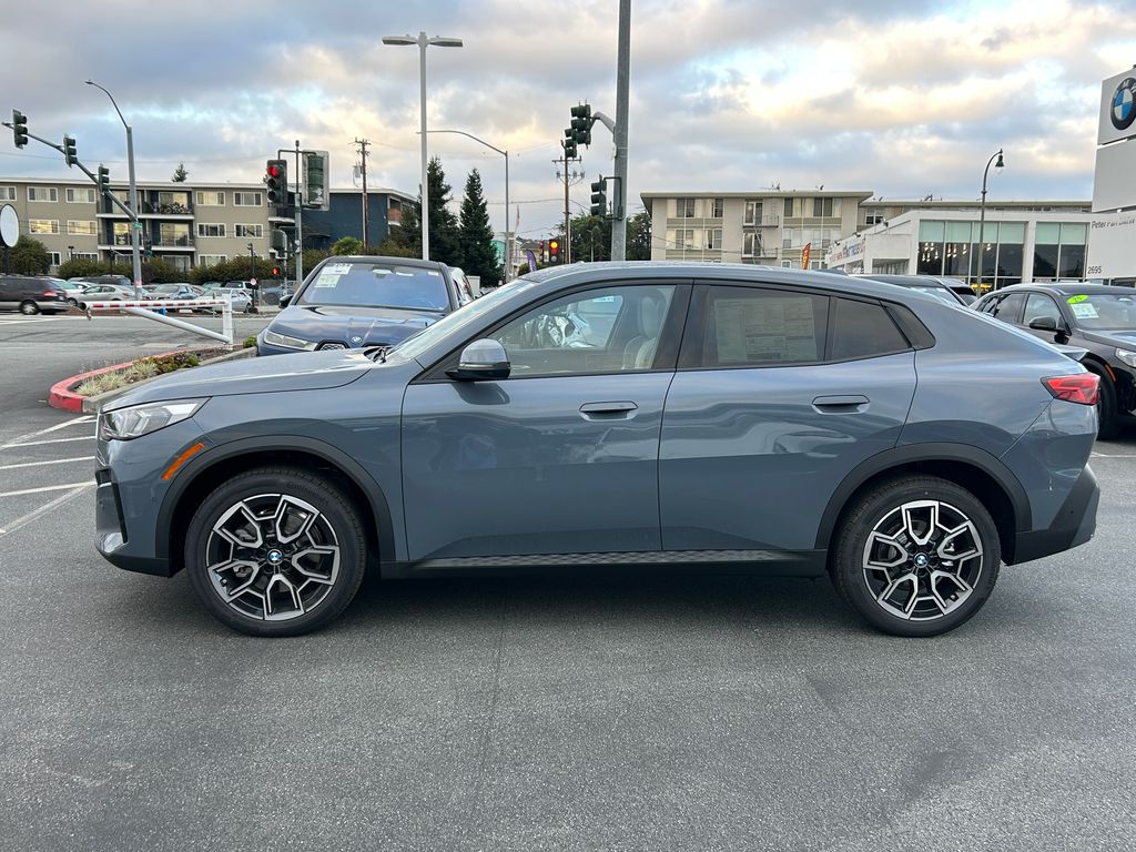 Thumbnail: 2026 BMW X2 - 2