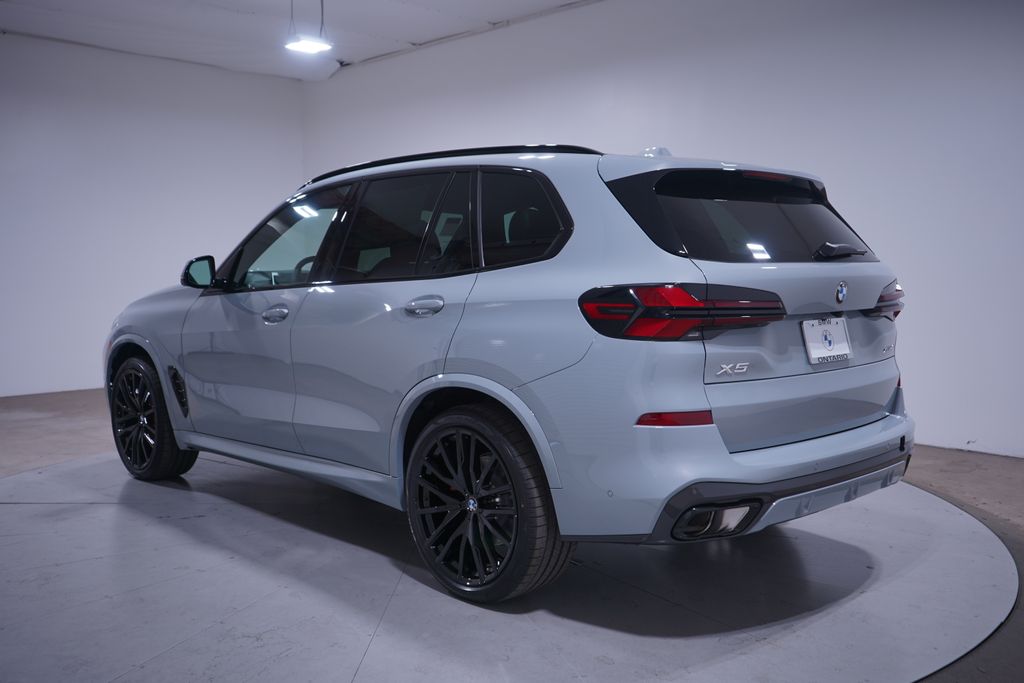 Thumbnail: 2026 BMW X5 - 3