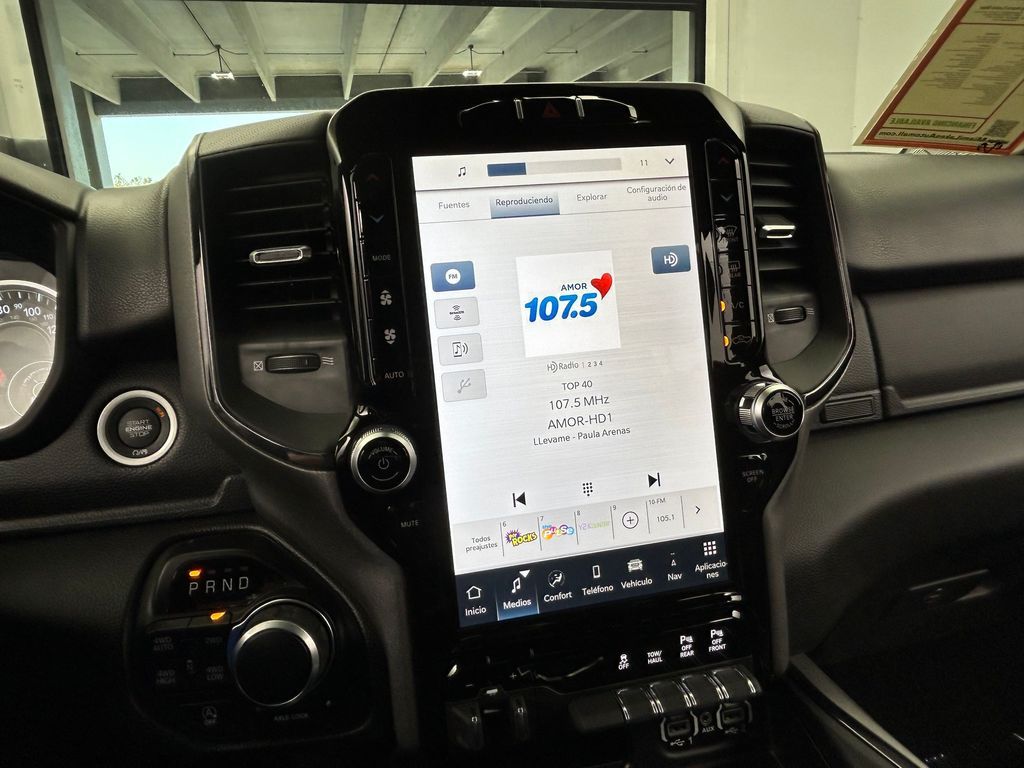 New 2026 Granite Crystal Metallic Clearcoat Ram Tungsten image 24