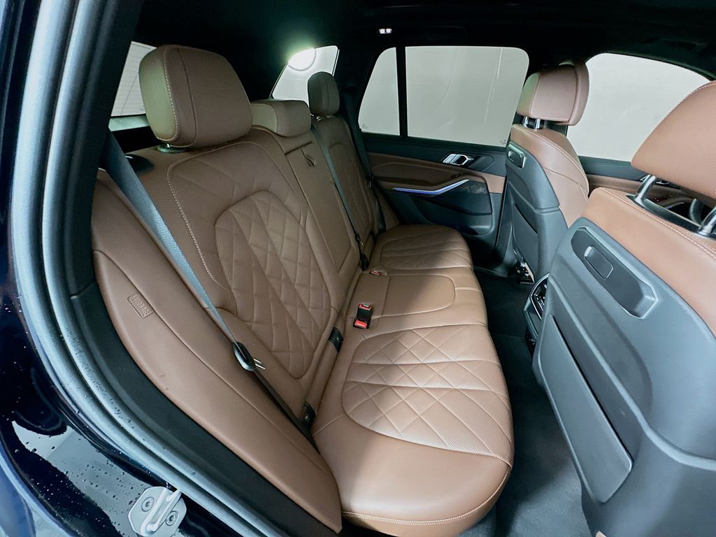 Thumbnail: 2024 BMW X5 - 27