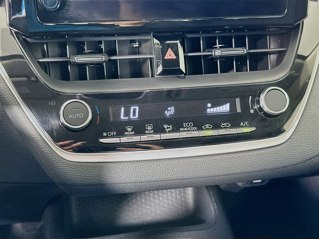 Thumbnail: 2024 Toyota Corolla - 16