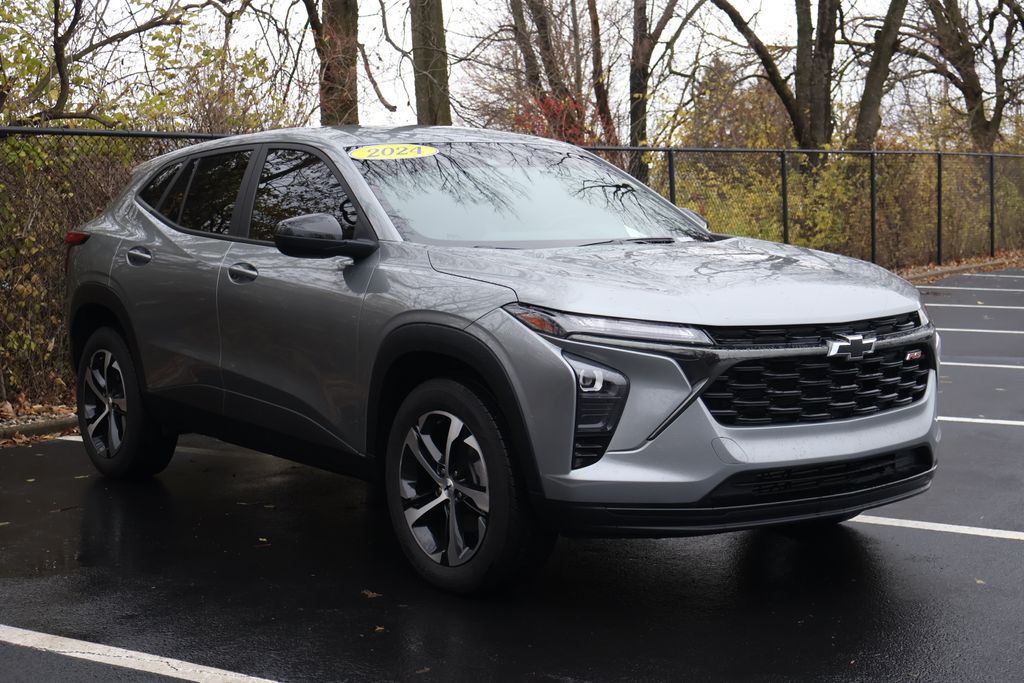 Thumbnail: 2024 Chevrolet Trax - 12