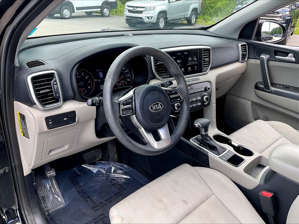2020 Kia Sportage — photo 8