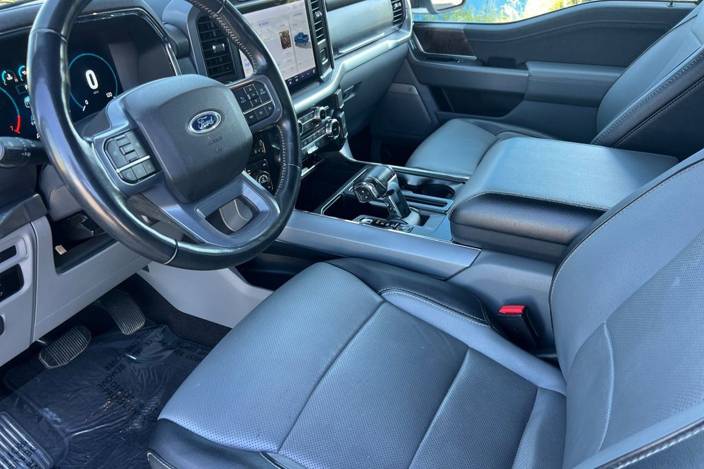 2023 Ford F-150 Lariat - Photo 13