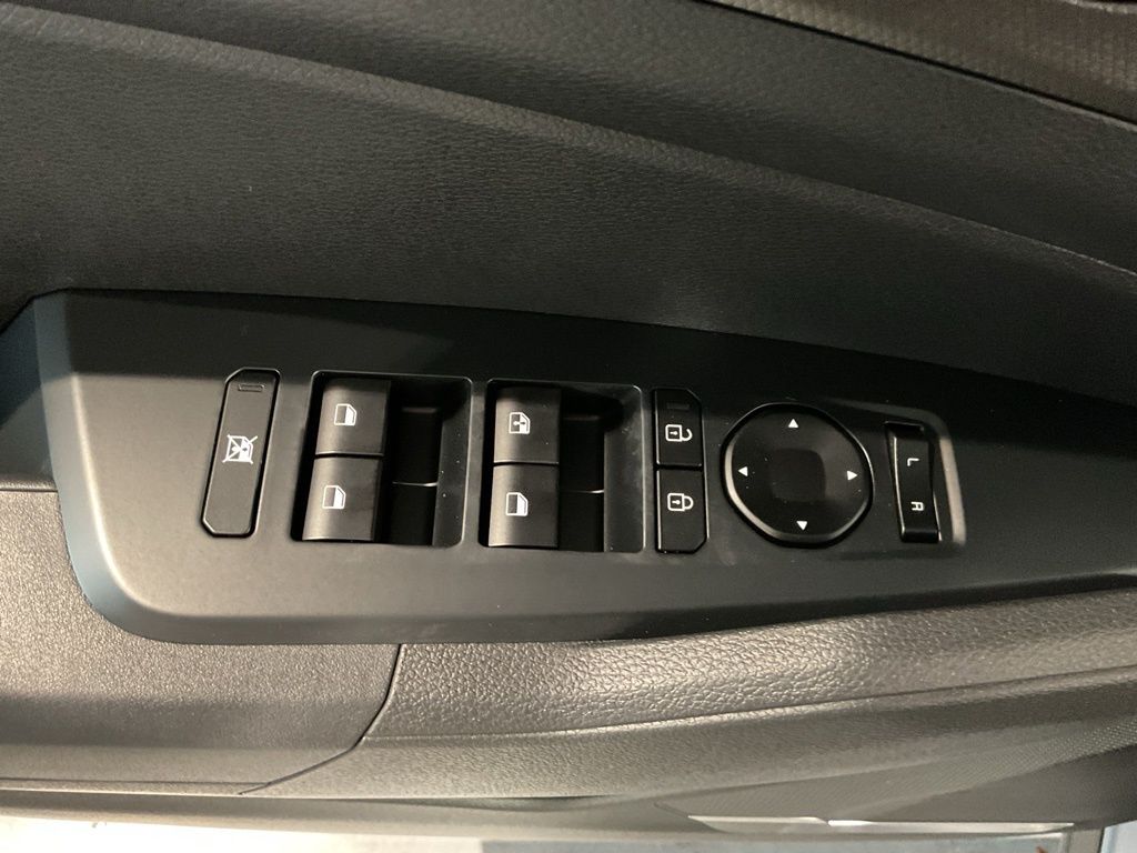 New 2026 Gray Kia S image 9