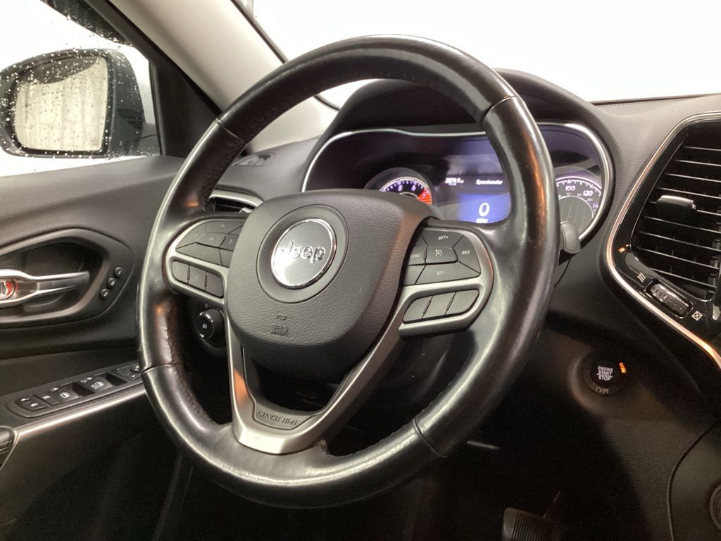 Used 2020 Jeep Cherokee SUV