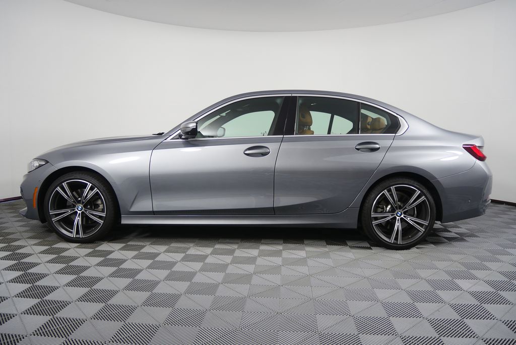 Thumbnail: 2024 BMW 3 Series - 6