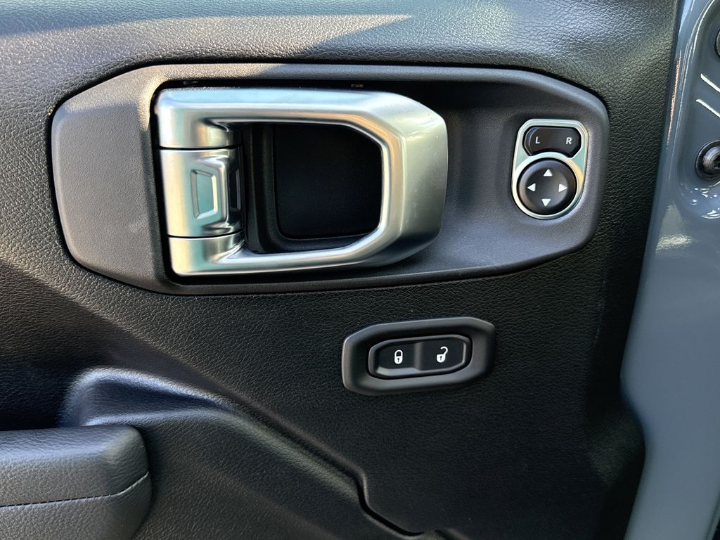 2026 Jeep Wrangler Sport S - 10