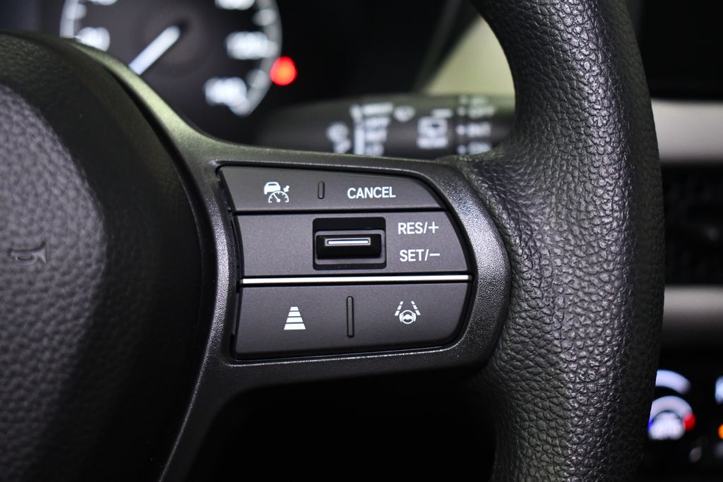 Thumbnail: 2026 Honda HR-V - 16