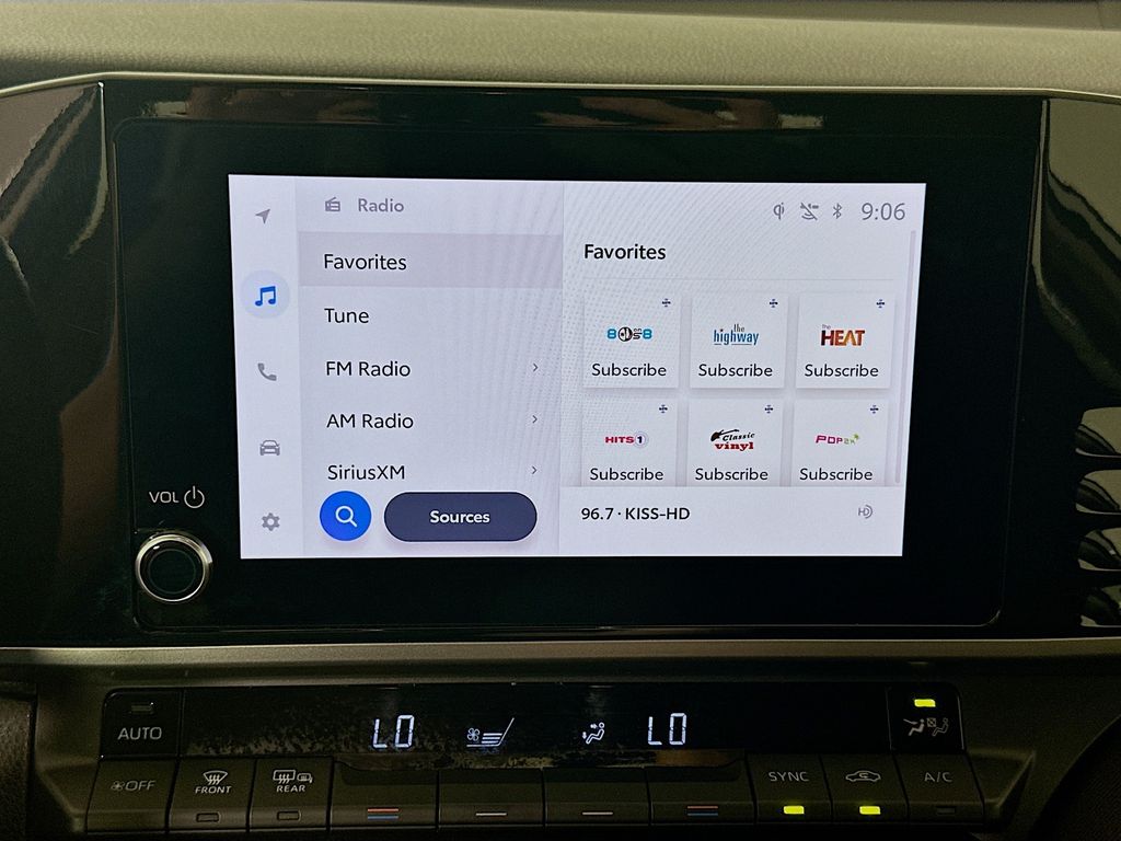 Thumbnail: 2025 Toyota Camry - 15