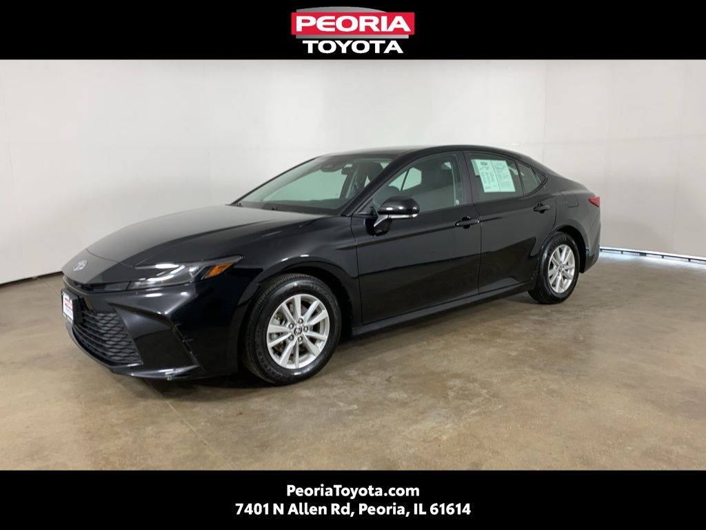 2025 Toyota Camry LE FWD