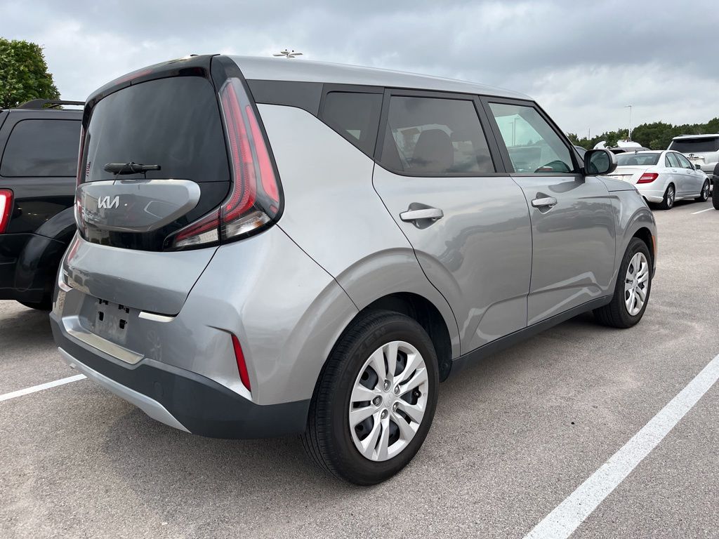 Thumbnail: 2023 Kia Soul - 3