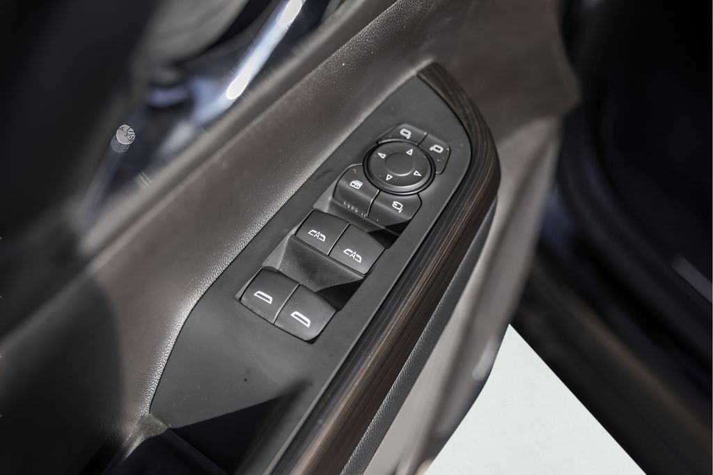 Used Car 2022 Gmc Acadia  Slt For Sale Under $30,000 In Austin, Texas