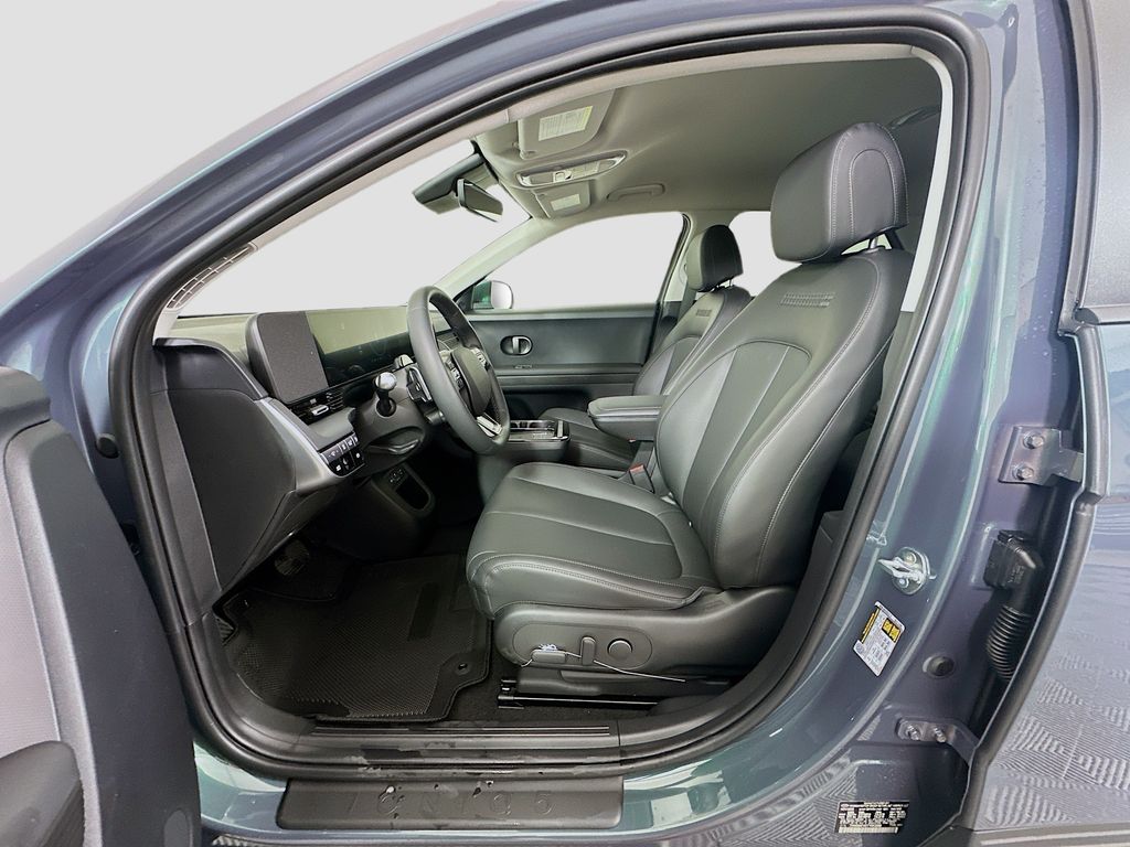 Thumbnail: 2026 Hyundai Ioniq 5 - 16