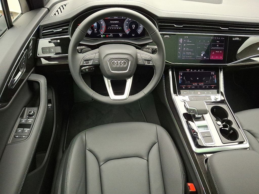 Thumbnail: 2026 Audi Q7 - 7