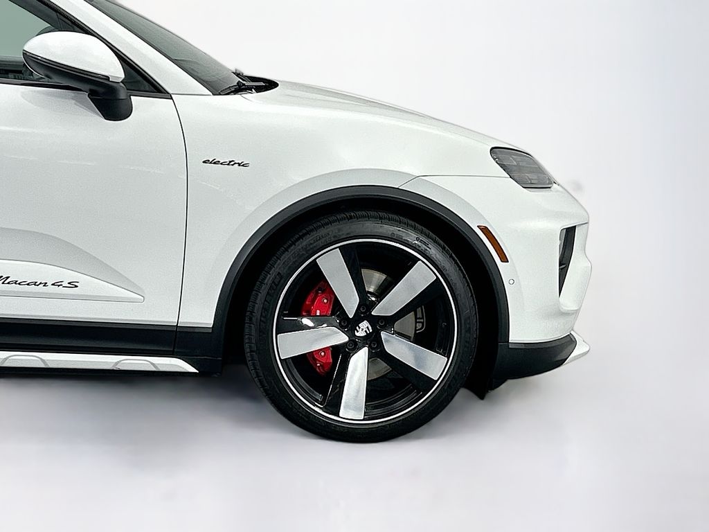 Thumbnail: 2025 Porsche Macan - 11
