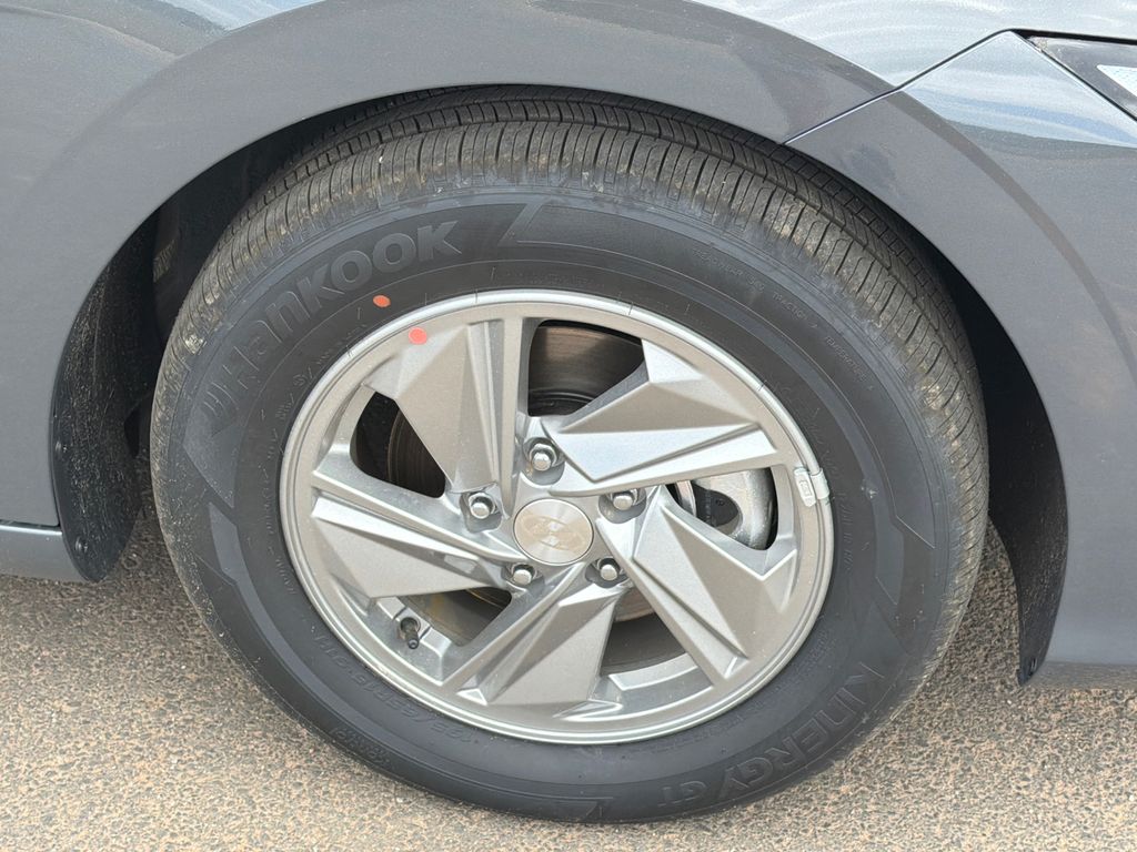 New 2026 Gray Hyundai SE image 13