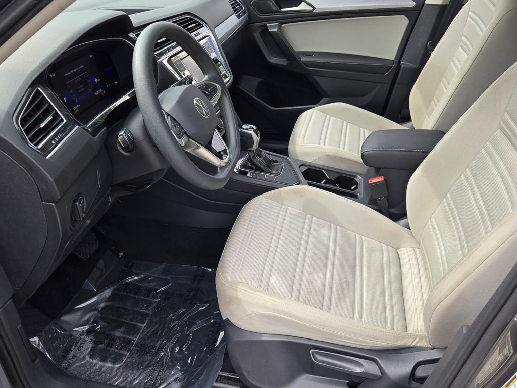 2022 Volkswagen Tiguan - $15,200