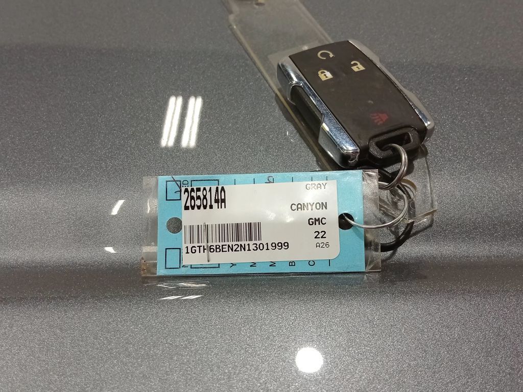 2022 GMC Canyon 4WD Extended Cab Elevation Standard