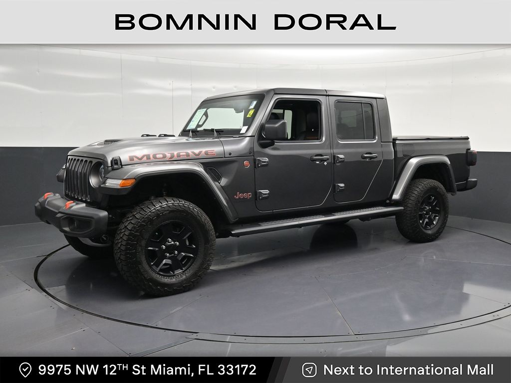 Crystal Metallic 2022 Jeep Gladiator Mojave Crew Cab 4WD Pickup Truck Four-Wheel Drive 8-Speed Automatic