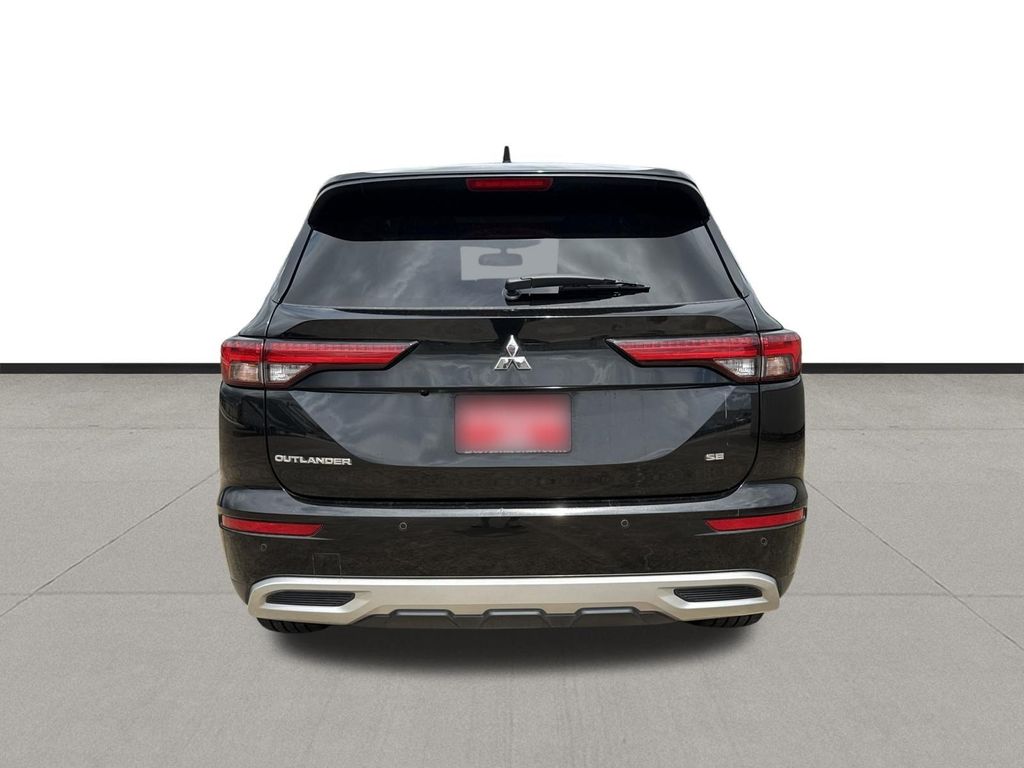 2022 Mitsubishi Outlander SE Black at DeMontrond Gulf Freeway
