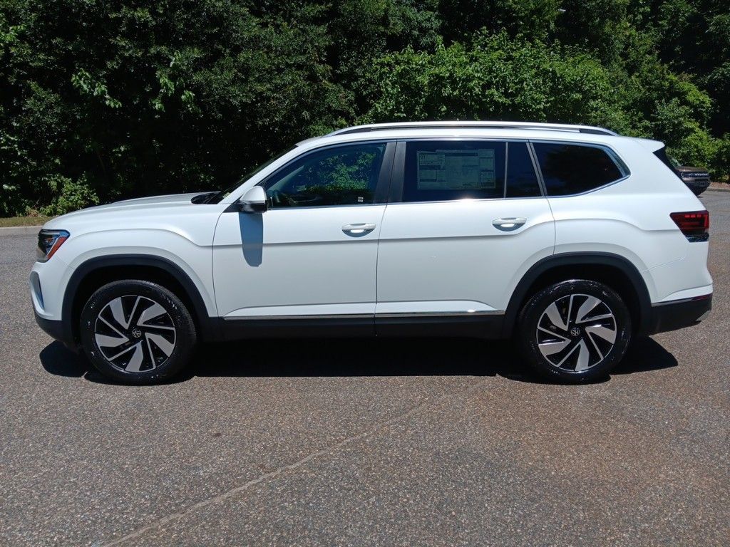 2024 Volkswagen Atlas 2.0T SEL 2