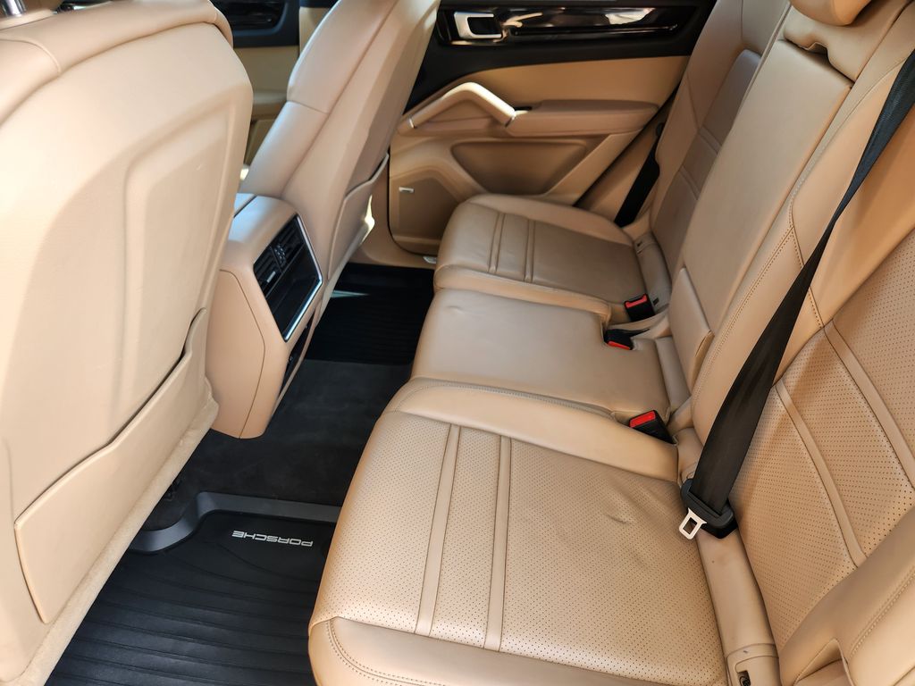 2019 Porsche Cayenne Base - Photo 19