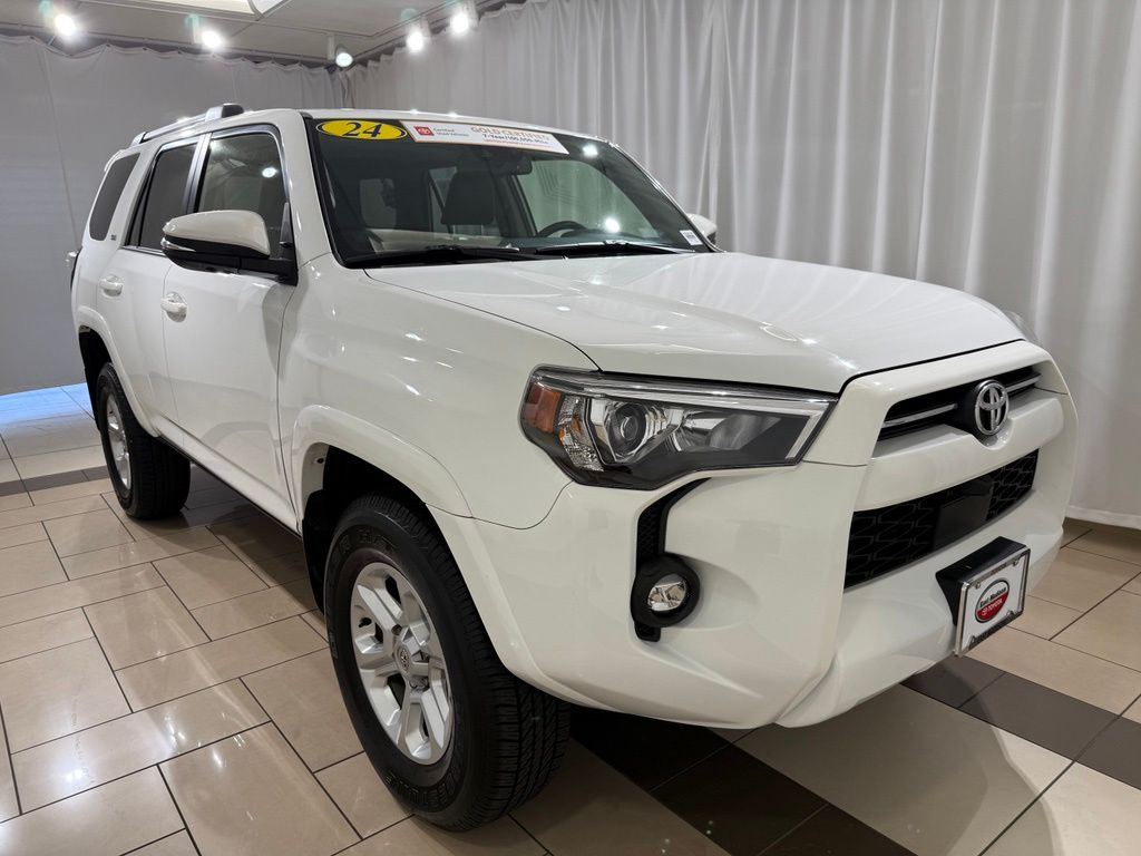 Thumbnail: 2024 Toyota 4Runner - 7