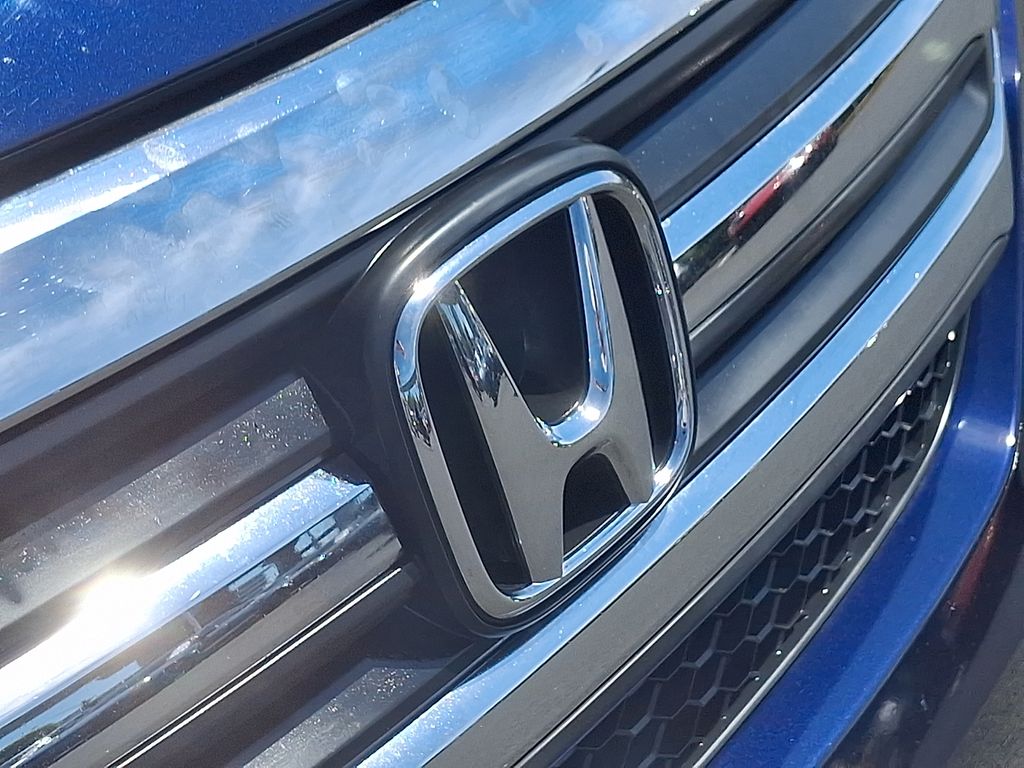 Thumbnail: 2016 Honda Pilot - 31