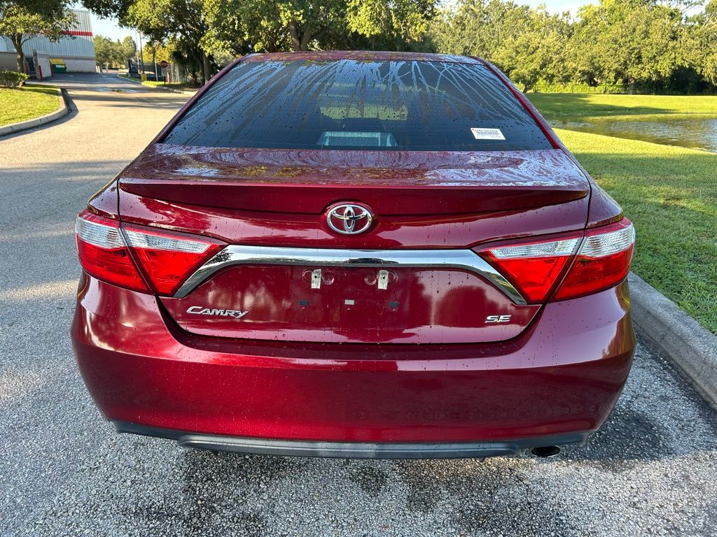 Thumbnail: 2016 Toyota Camry - 4
