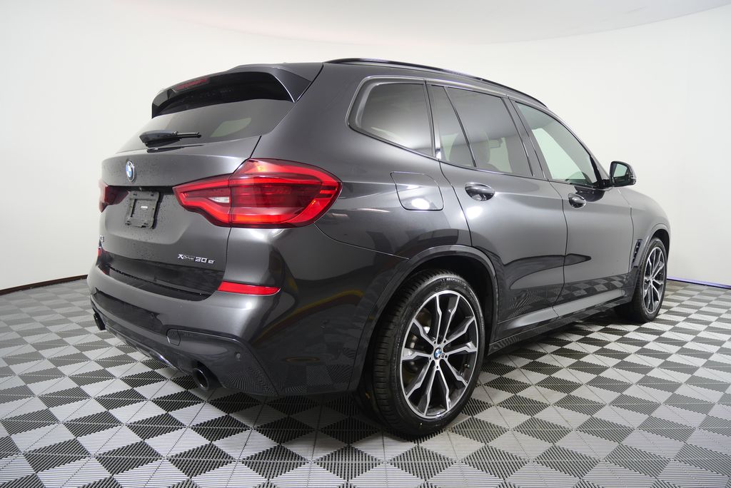 Thumbnail: 2021 BMW X3 - 3