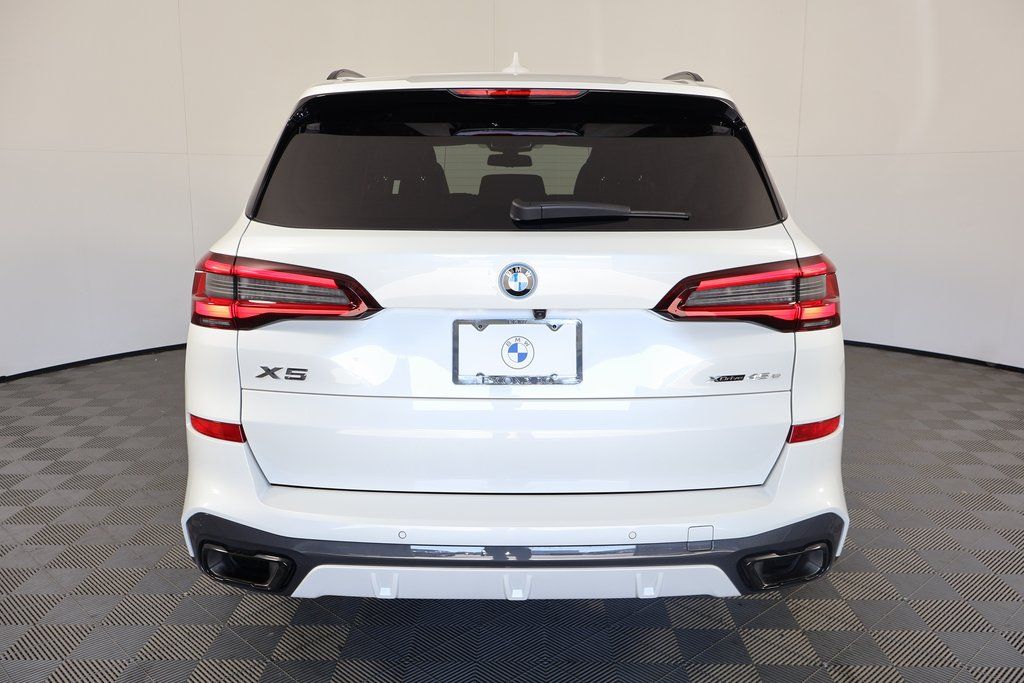 Thumbnail: 2023 BMW X5 - 5