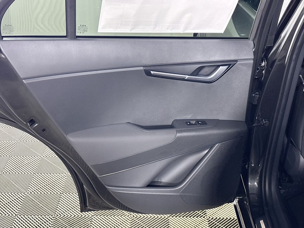 2026 Kia Niro EV Wave