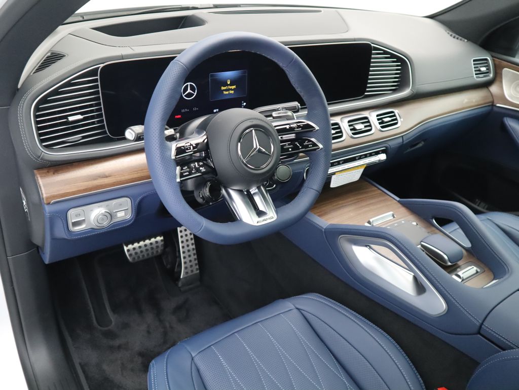 Thumbnail: 2026 Mercedes-Benz GLE - 10