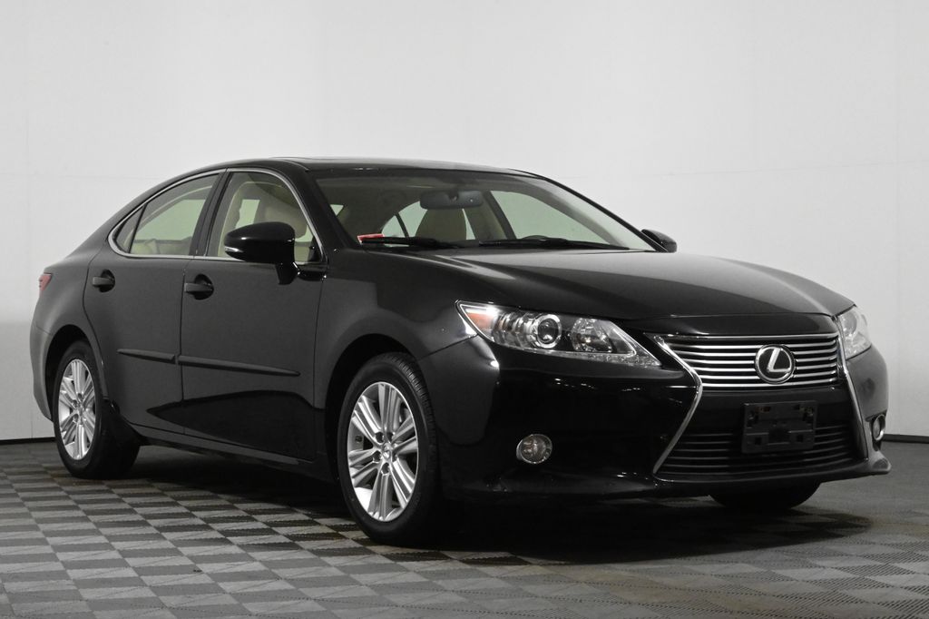 2015 Lexus ES 350 9