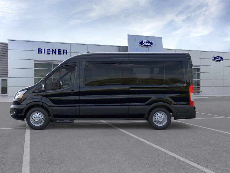 Transit Passenger Van 350 XLT Medium Roof w/148" WB