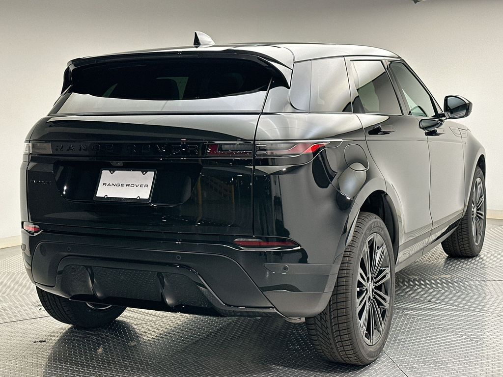 Thumbnail: 2026 Land Rover Range Rover Evoque - 3