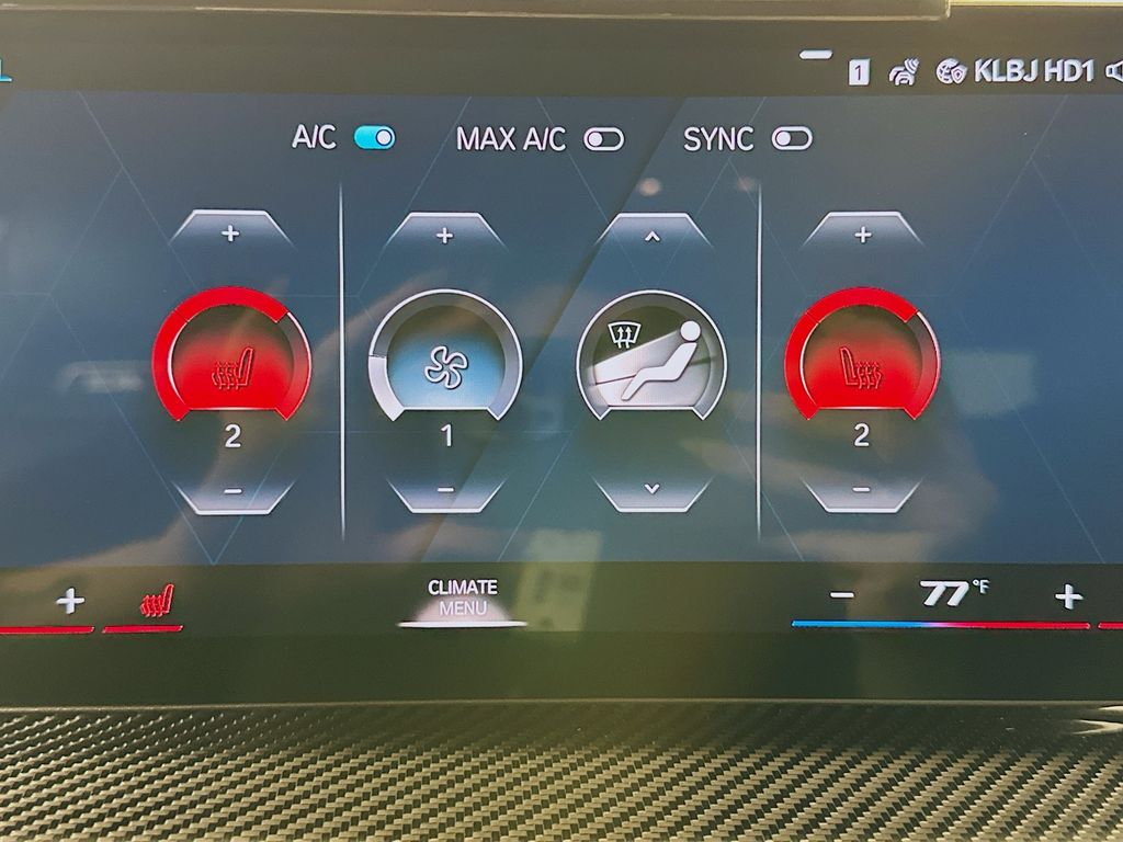 Thumbnail: 2023 BMW M3 - 21