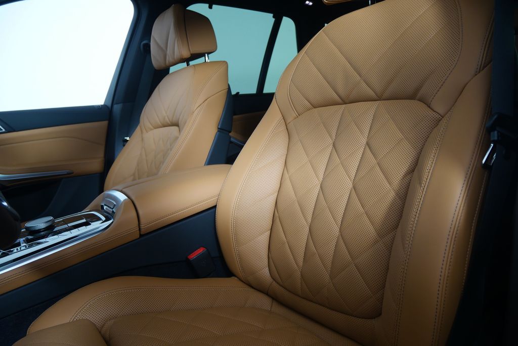 2026 BMW X5 xDrive40i 11