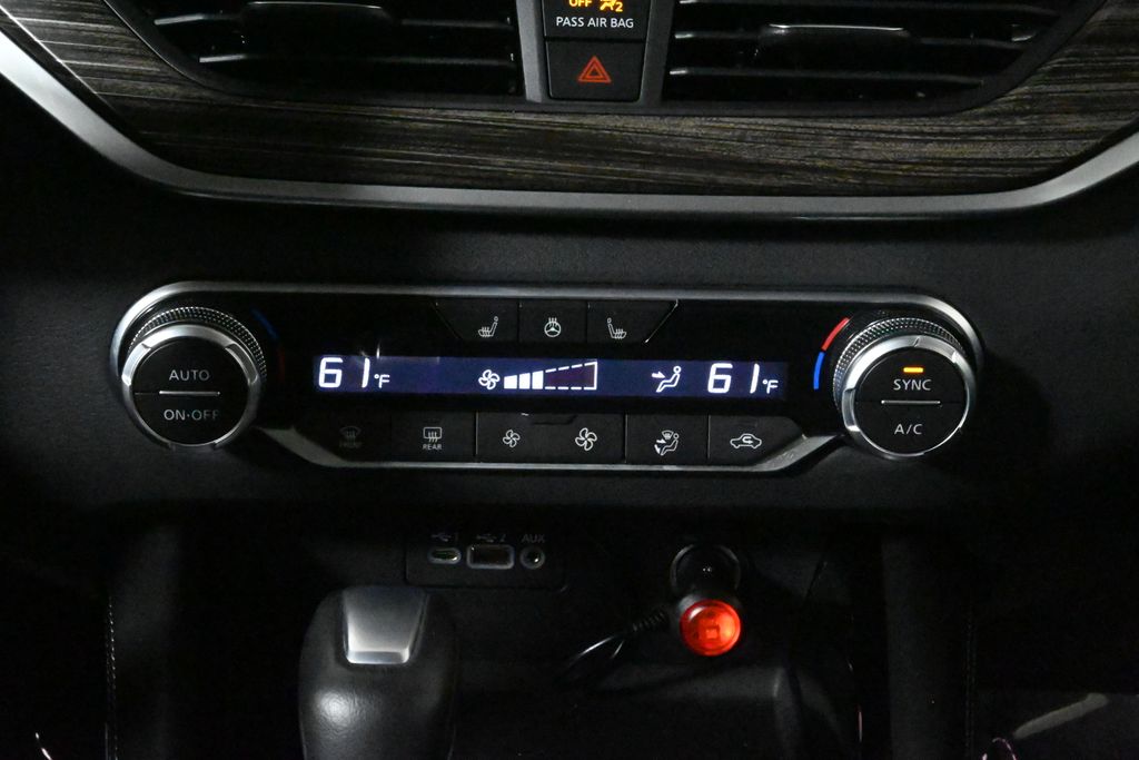 2021 Nissan Altima SL 23
