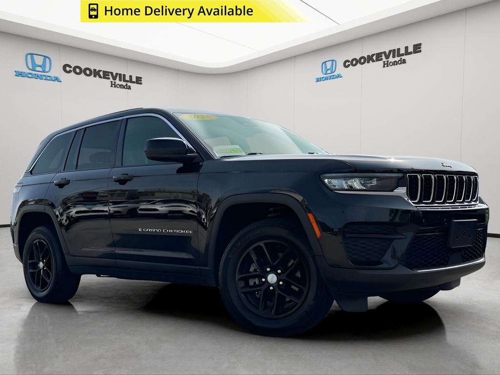 Diamond Black Crystal Pearlcoat 2025 Jeep Grand Cherokee SUV / Crossover 4X2 8-Speed Automatic