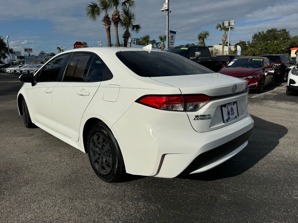 2022 Toyota Corolla LE 6