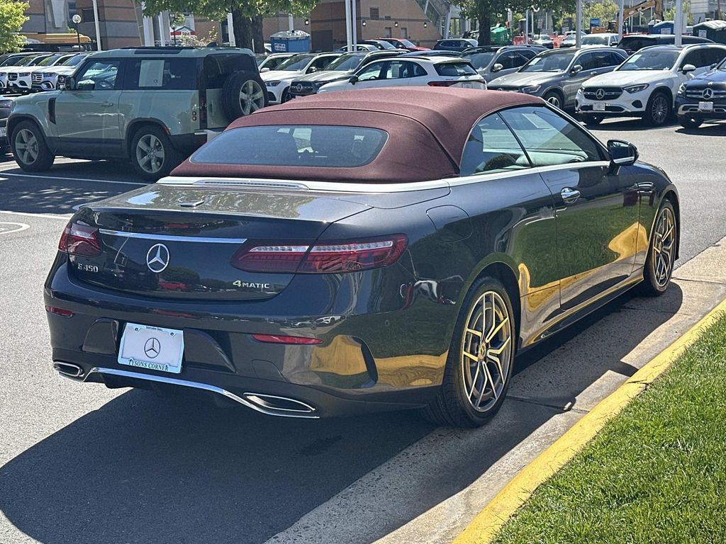 Thumbnail: 2023 Mercedes-Benz E-Class - 12