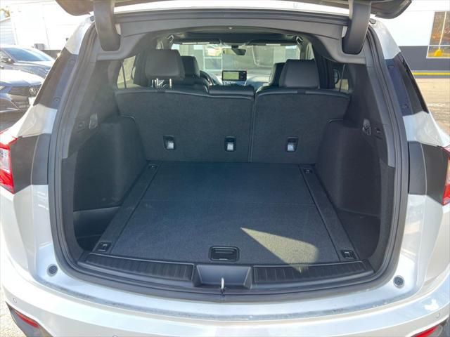 Thumbnail: 2026 Acura RDX - 32