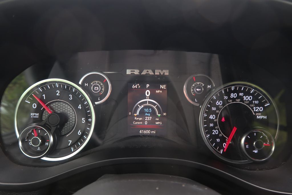 2023 Ram 1500 Big Horn Quad Cab 4x4 6'4" Box