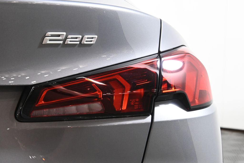 Thumbnail: 2026 BMW 2 Series - 13